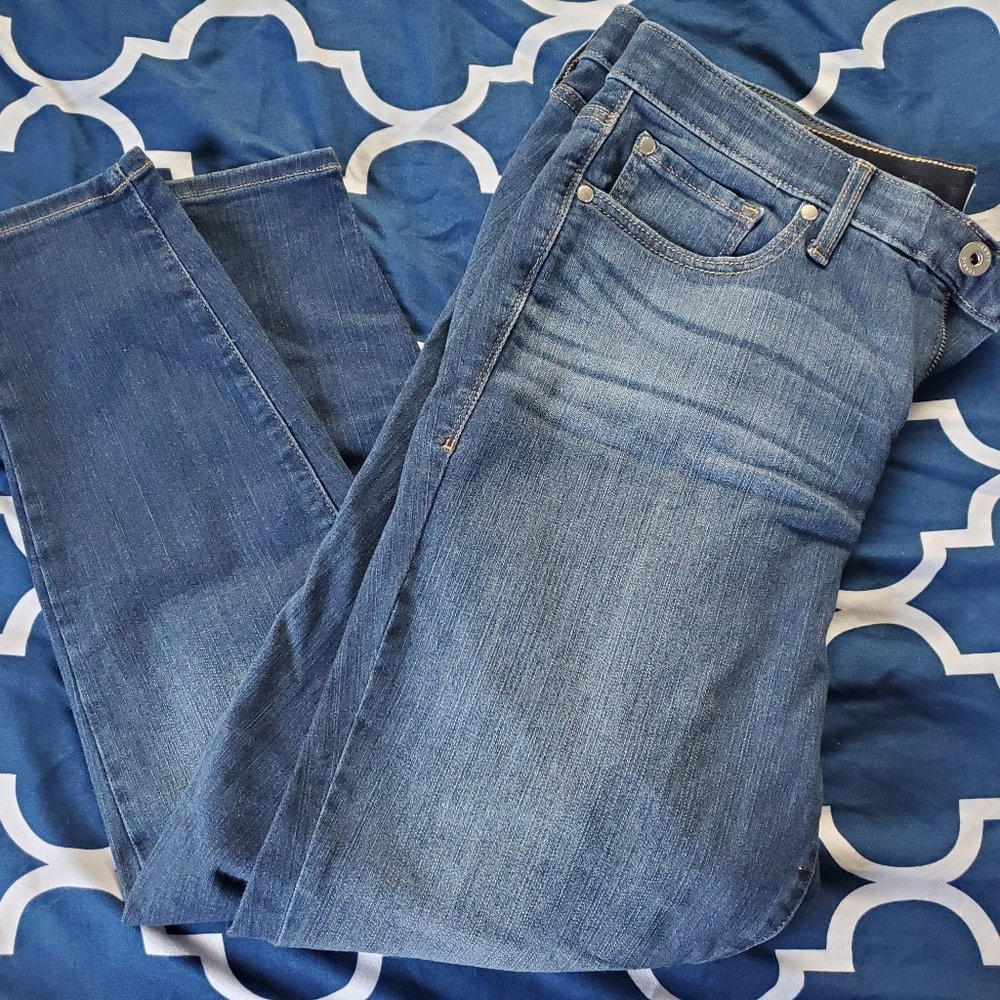 Torrid EUC Women's Plus Size 18 Short Sky High Skinny Premium Stretch Dark Jean - Picture 12 of 12